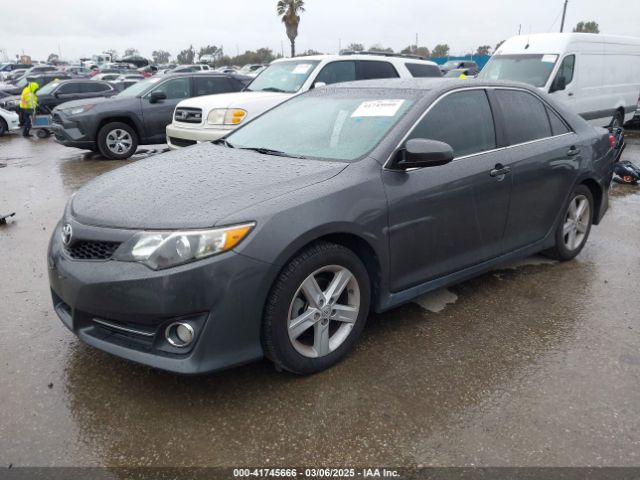 4T1BF1FK6EU733185 Toyota CAMRY SE