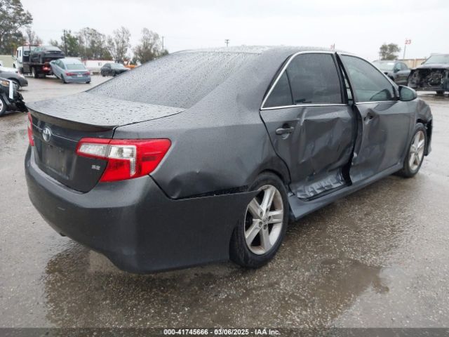 4T1BF1FK6EU733185 Toyota CAMRY SE