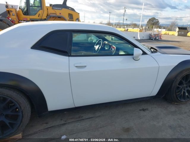 2C3CDZBT0KH642203 Dodge Challenger R/t