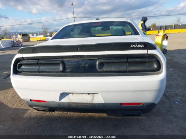2C3CDZBT0KH642203 Dodge Challenger R/t