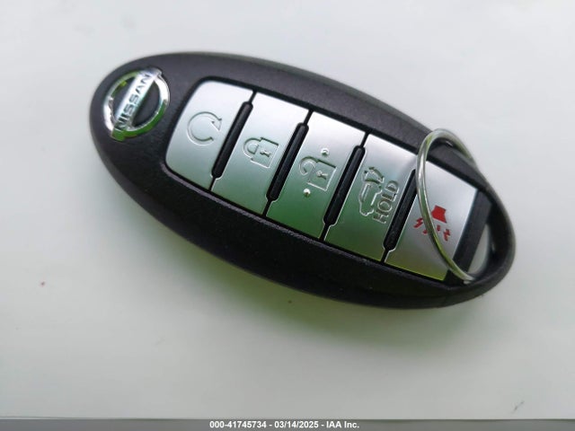 5N1AT2MT3HC806058 Nissan Rogue Sl