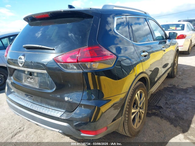 5N1AT2MT3HC806058 Nissan Rogue Sl