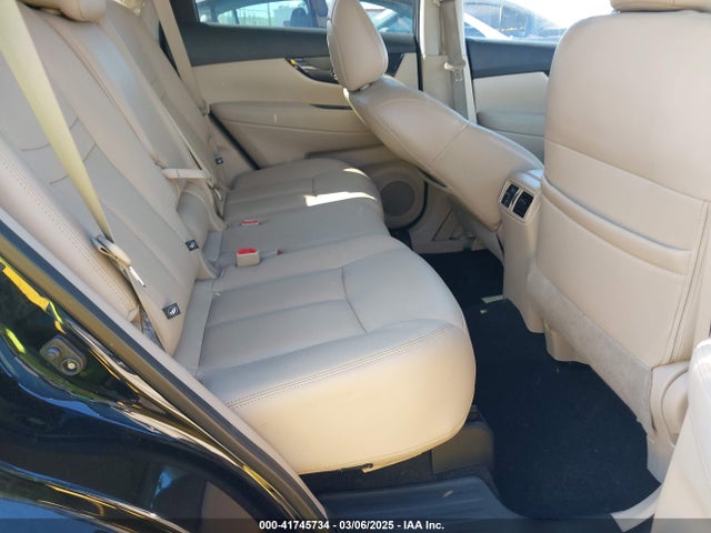 5N1AT2MT3HC806058 Nissan Rogue Sl