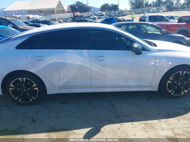 5XXG64J29RG243841 KIA K5 Gt-line