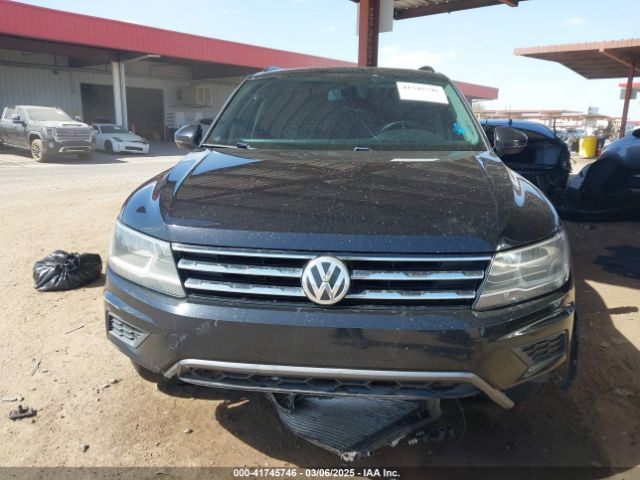 3VV3B7AX5JM009157 Volkswagen Tiguan 2.0t Se/2.0t Sel