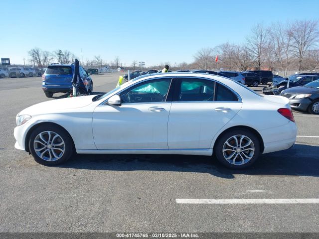 WDDWF4KB3GR149562 Mercedes-Benz C 300 4matic/luxury 4matic/sport 4matic