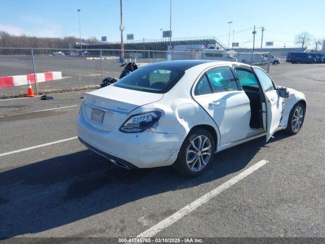 WDDWF4KB3GR149562 Mercedes-Benz C 300 4matic/luxury 4matic/sport 4matic