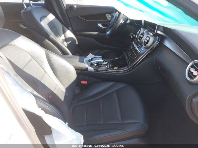 WDDWF4KB3GR149562 Mercedes-Benz C 300 4matic/luxury 4matic/sport 4matic