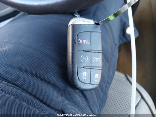 2013 CHRYSLER 300C 2C3CCAET2DH600537 Photo 10