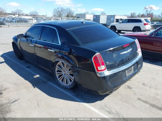 2013 CHRYSLER 300C 2C3CCAET2DH600537 Photo 2