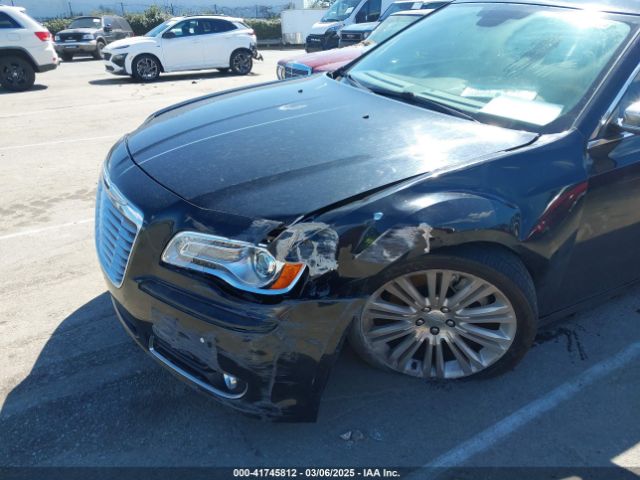 2013 CHRYSLER 300C 2C3CCAET2DH600537 Photo 5