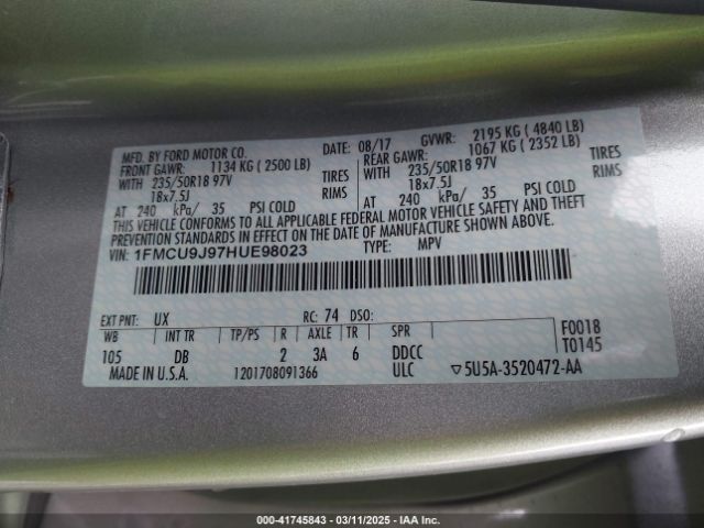 1FMCU9J97HUE98023 Ford Escape Titanium