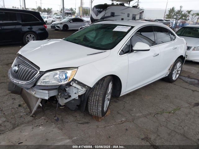 1G4PP5SK2E4110601 Buick Verano