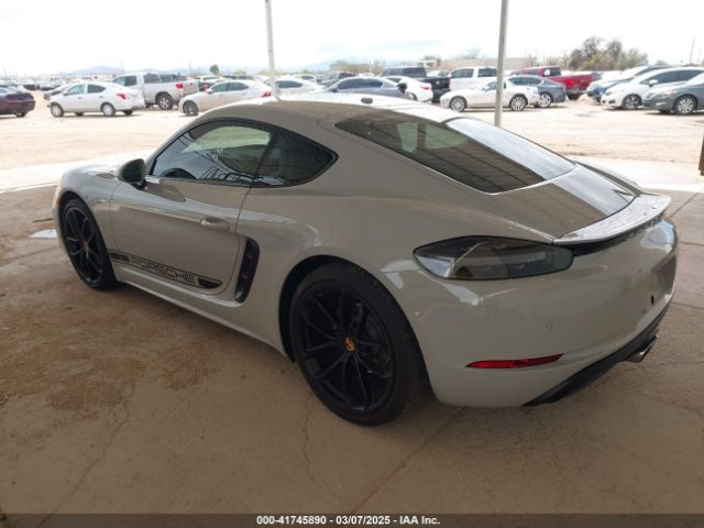 2024 PORSCHE 718 CAYMAN WP0AA2A83RK255017 Photo 2