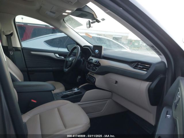 1FMCU0H65MUA35945 Ford ESCAPE SEL