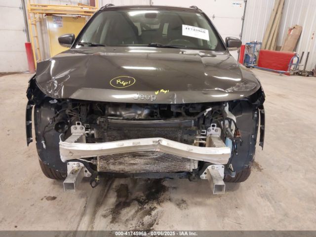 3C4NJDCBXKT806442 Jeep Compass Limited 4x4