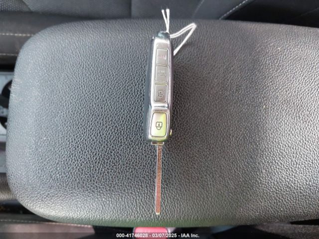 3KPF24AD1NE472235 KIA Forte Lxs