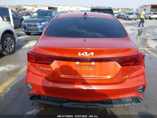 3KPF24AD1NE472235 KIA Forte Lxs