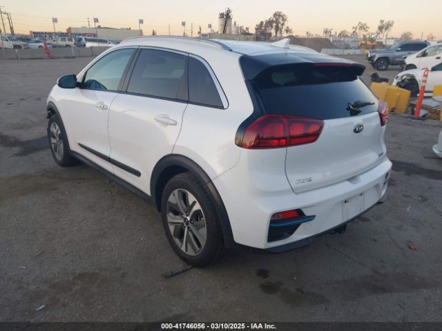 2019 KIA NIRO EV KNDCC3LG0K5014985 Photo 2