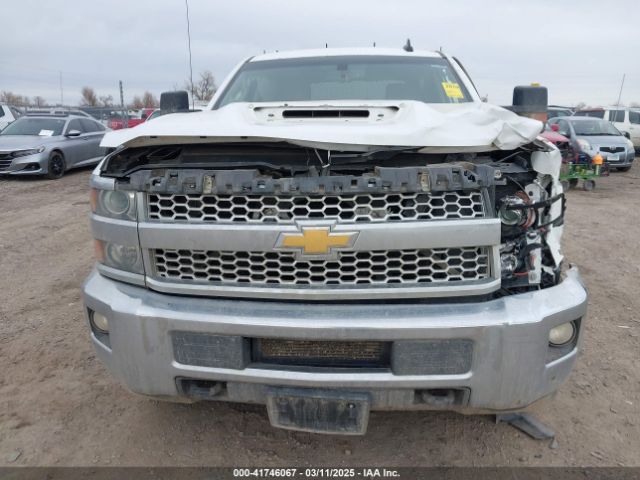 1GC1KSEY8KF235805 Chevrolet Silverado 2500hd Lt