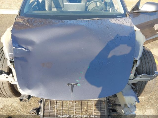 5YJ3E1EB2NF337857 Tesla 2022