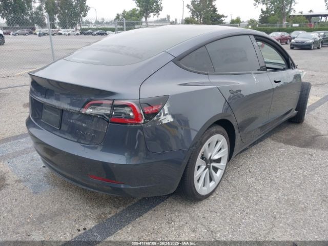 5YJ3E1EB2NF337857 Tesla 2022