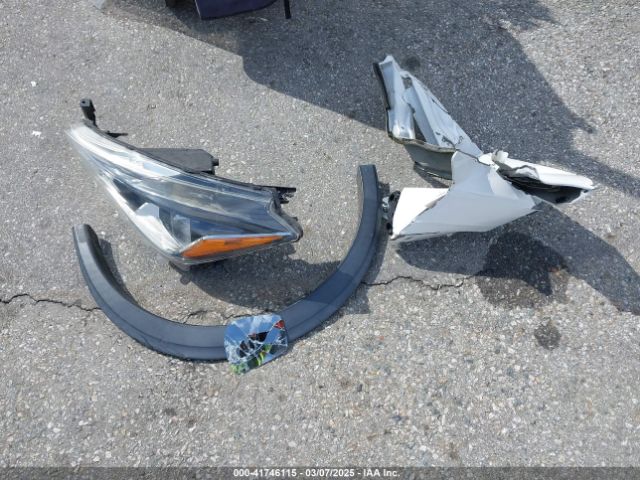 3N1CP5CU7JL518716 Nissan KICKS SV