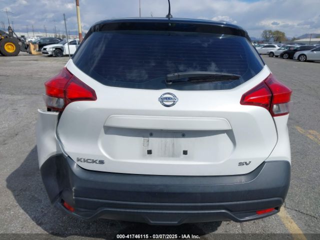 3N1CP5CU7JL518716 Nissan KICKS SV