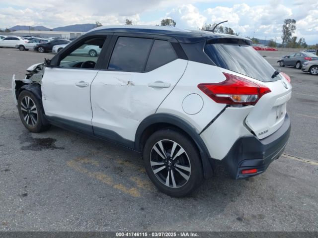 3N1CP5CU7JL518716 Nissan KICKS SV