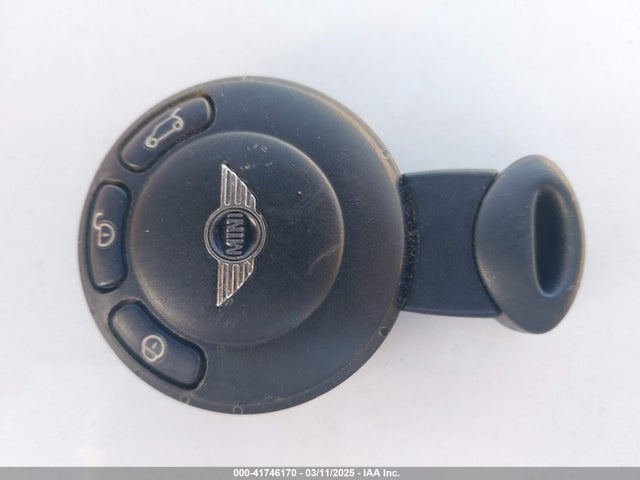 2009 MINI COOPER WMWMF33599TU74790 Photo 10