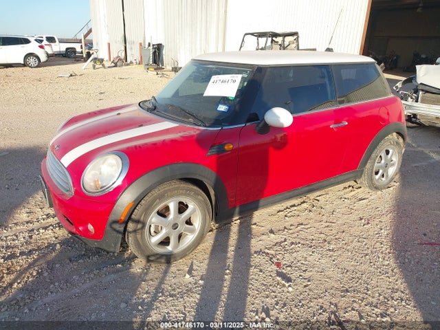 2009 MINI COOPER WMWMF33599TU74790 Photo 1