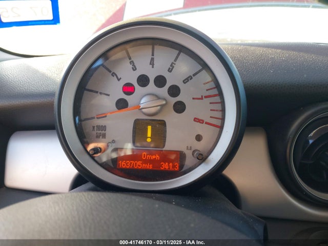 2009 MINI COOPER WMWMF33599TU74790 Photo 6