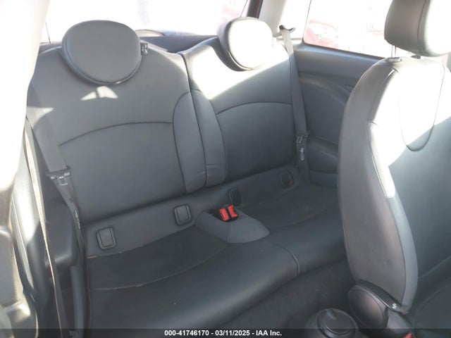 2009 MINI COOPER WMWMF33599TU74790 Photo 7