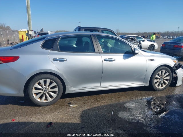 5XXGT4L32HG154092 KIA Optima Lx