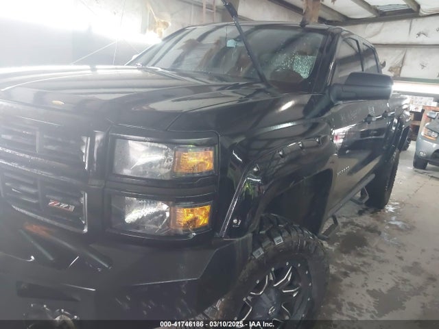 1GCVKREC9EZ132118 Chevrolet Silverado 1500 2lt