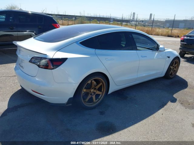 5YJ3E1EA1JF035459 Tesla Model 3 Long Range/mid Range