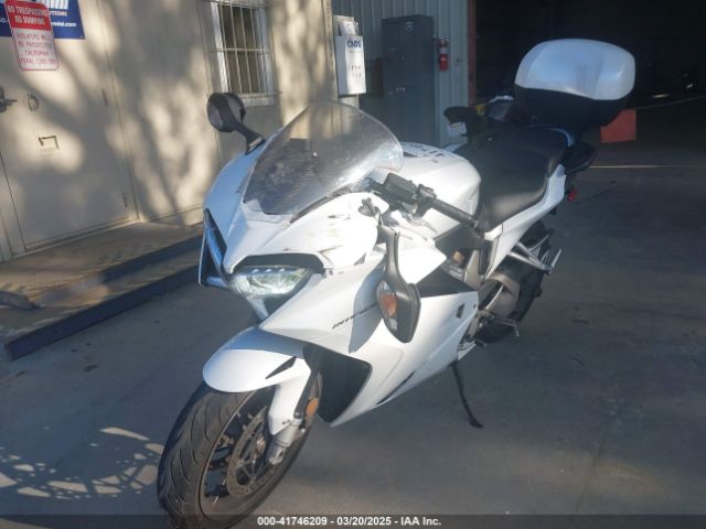 2014 HONDA VFR800 JH2RC7912EK000734 Photo 1