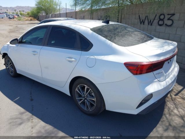 3KPF24AD9RE766228 KIA Forte Lxs