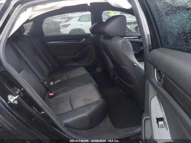 1HGCV1F35KA061316 Honda Accord Sport