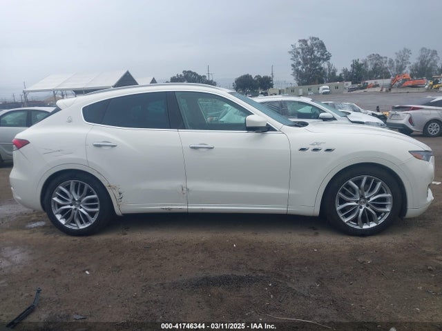 ZN661XUL3LX341388 Maserati Levante Granlusso