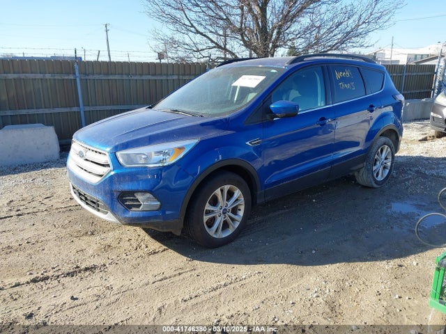 1FMCU9GD0JUB94615 Ford ESCAPE SE