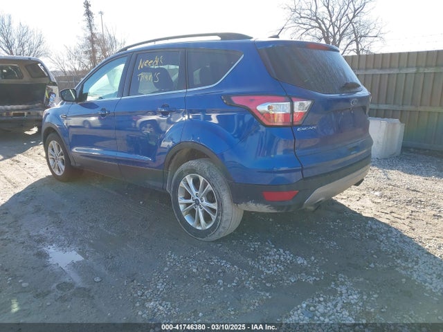 1FMCU9GD0JUB94615 Ford ESCAPE SE
