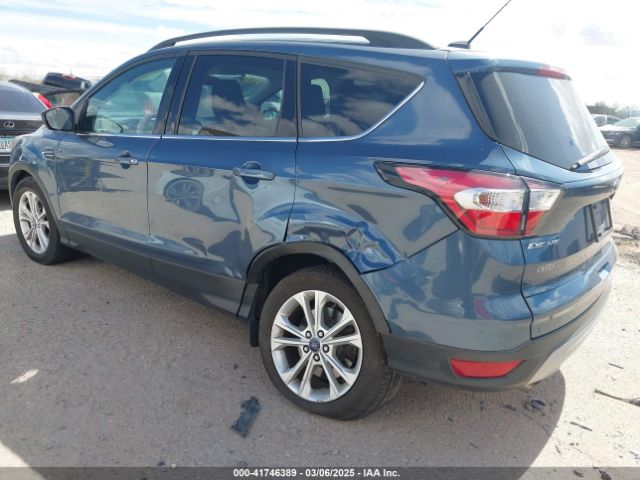 1FMCU9GD4JUA28579 Ford ESCAPE SE