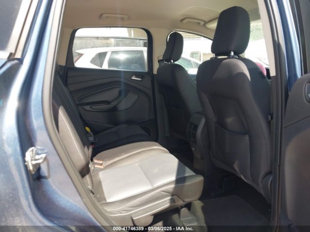 1FMCU9GD4JUA28579 Ford ESCAPE SE