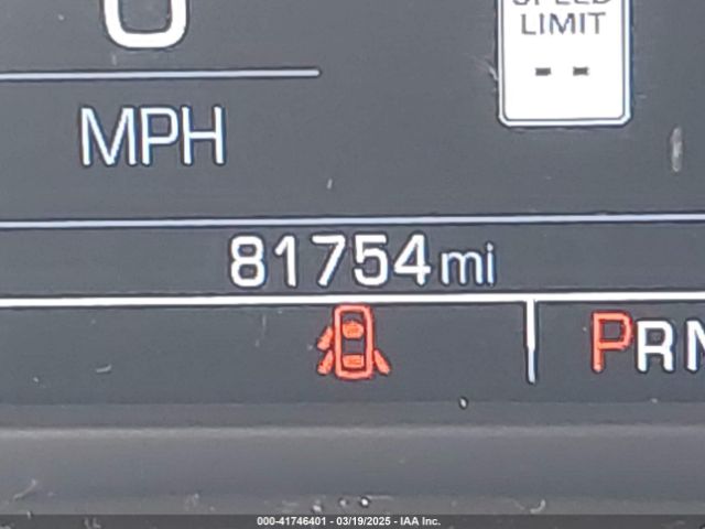 1GNSCHKC8KR186222 Chevrolet Suburban Lt