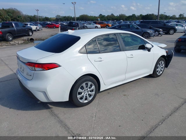 Toyota Corolla Hybrid Le 2024 JTDBCMFE1R3056731 Image 4