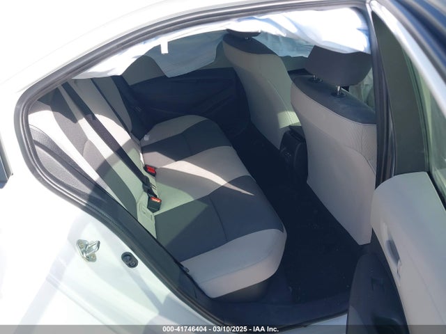 Toyota Corolla Hybrid Le 2024 JTDBCMFE1R3056731 Image 8