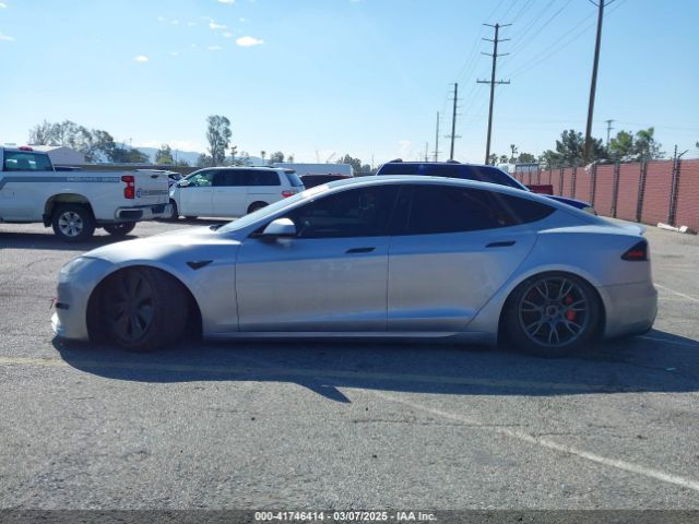 5YJSA1E68RF540168 Tesla Model S Plaid Tri Motor All-wheel Drive