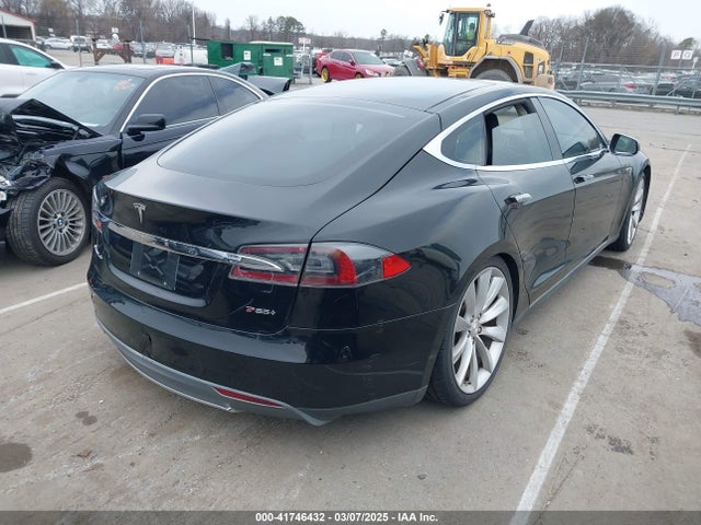 2013 TESLA MODEL S 5YJSA1DP0DFP13202 Photo 3