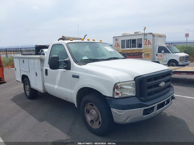 2005 Ford F-350 Xl/xlt მანქანა იყიდება აუქციონზე, vin: 1FDSF34585EA36927, აუქციონის ნომერი: 41746572